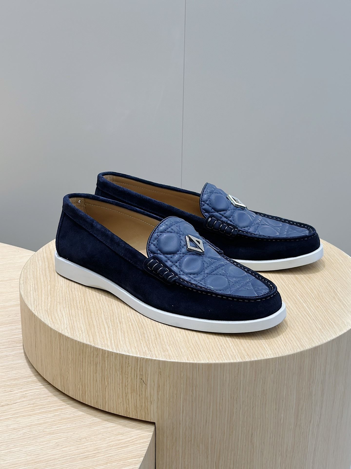 Christian Dior Low Shoes